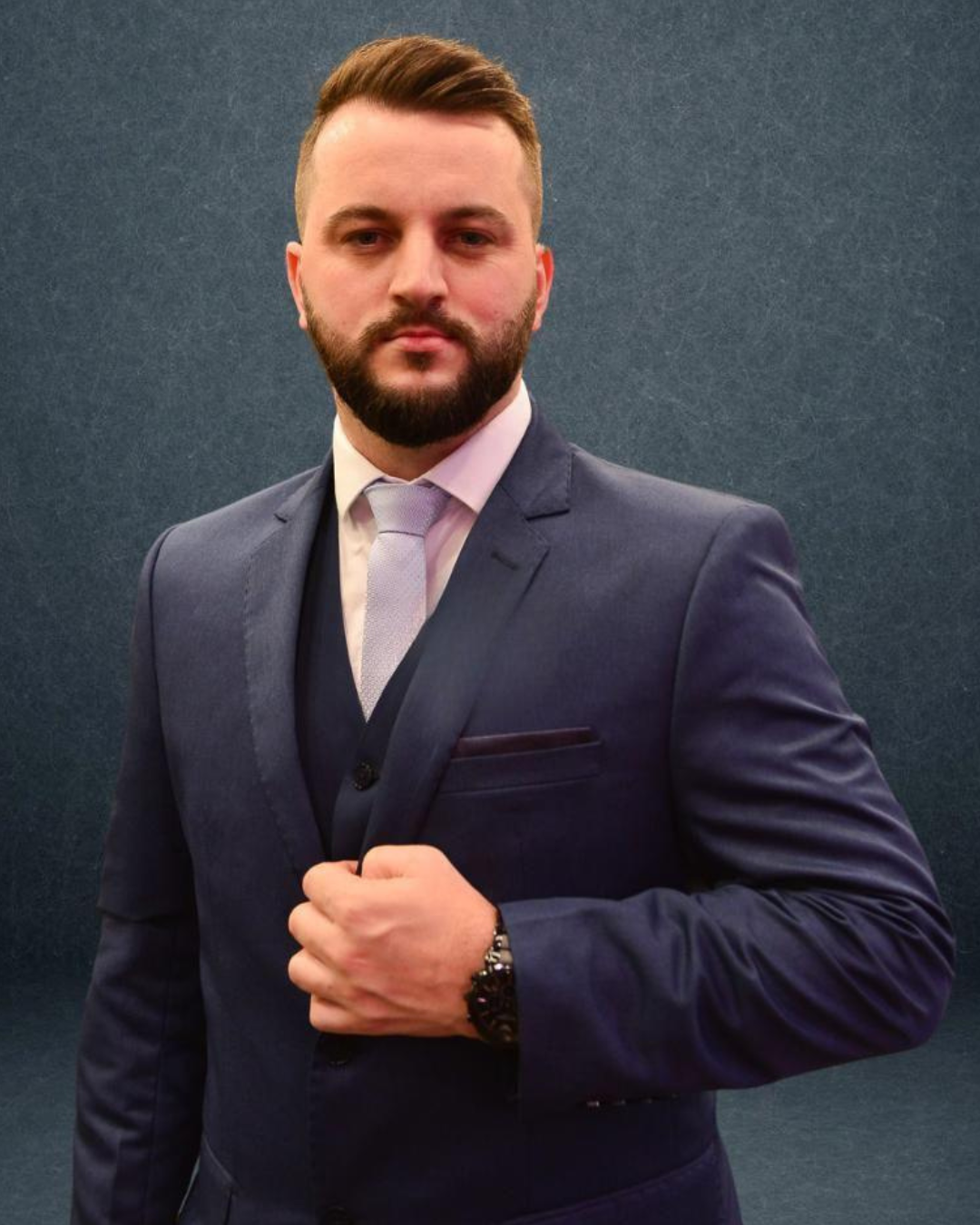 Hamilton Santos — CFO e Relações Institucionais